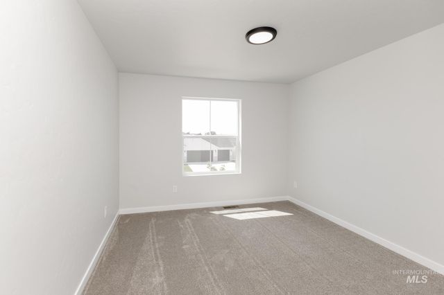 4919 Blue Silver St, Caldwell, ID 83605