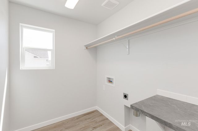 4919 Blue Silver St, Caldwell, ID 83605