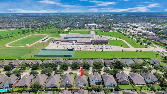 2924 Perdido Bay Lane, Pearland, TX 77584