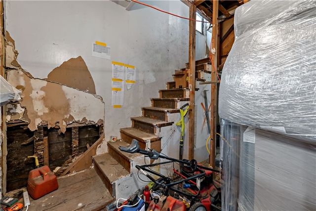 1512 Arlington Ave, Arlington, PA 15210