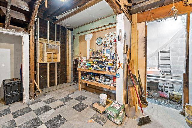 1512 Arlington Ave, Arlington, PA 15210