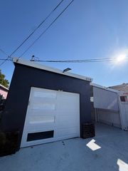 418 Douglas Ave, Oakland, CA 94603