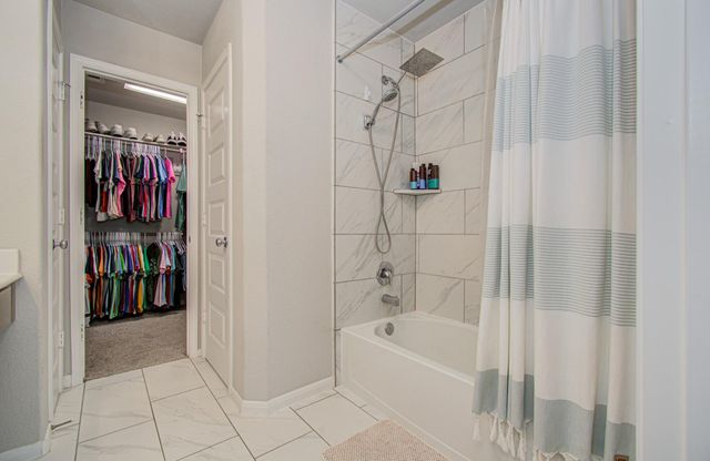 5543 Evanston Lane, Pasadena, TX 77505