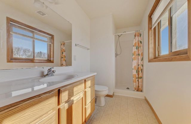 329 N Heatherstone Drive, Sun Prairie, WI 53590