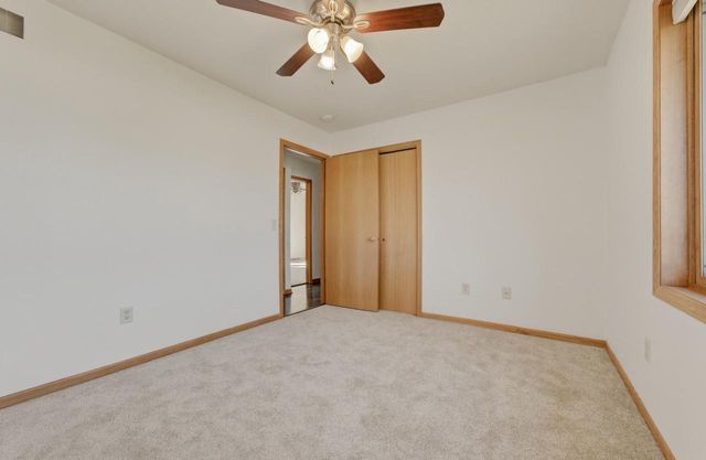 329 N Heatherstone Drive, Sun Prairie, WI 53590