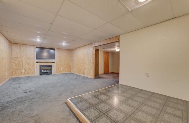 329 N Heatherstone Drive, Sun Prairie, WI 53590