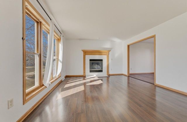 329 N Heatherstone Drive, Sun Prairie, WI 53590