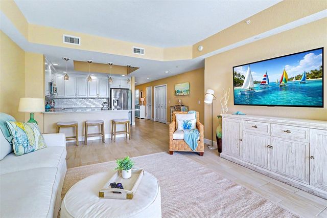 19519 GULF BOULEVARD 202, Indian Shores, FL 33785