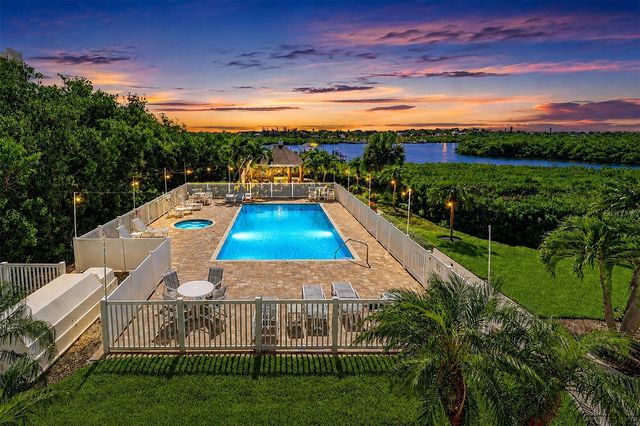 19519 GULF BOULEVARD 202, Indian Shores, FL 33785