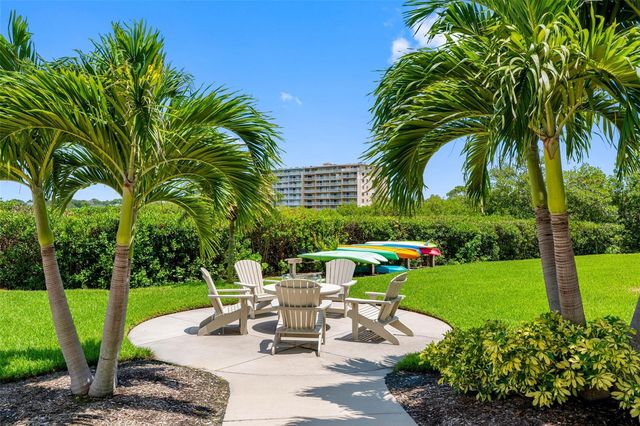 19519 GULF BOULEVARD 202, Indian Shores, FL 33785