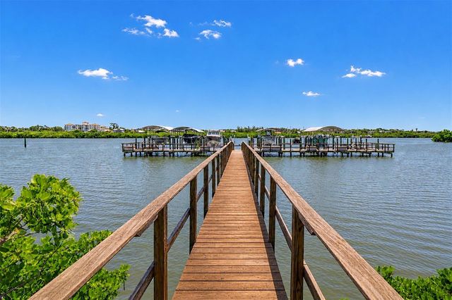 19519 GULF BOULEVARD 202, Indian Shores, FL 33785