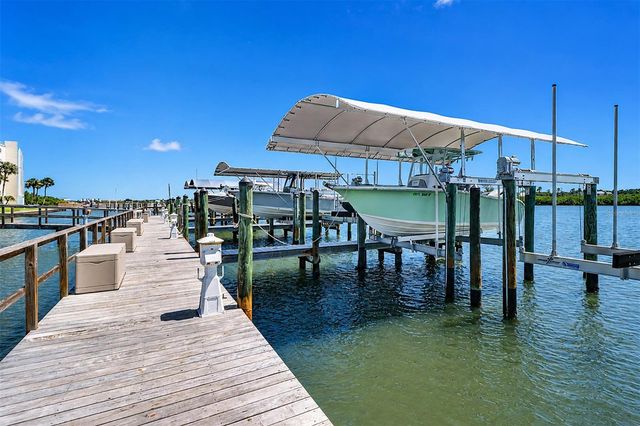 19519 GULF BOULEVARD 202, Indian Shores, FL 33785