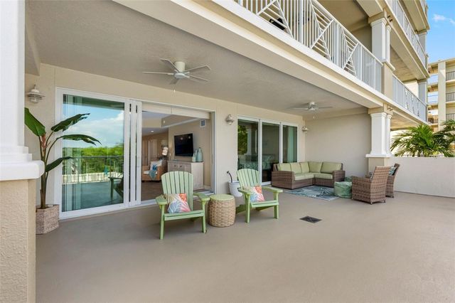 19519 GULF BOULEVARD 202, Indian Shores, FL 33785