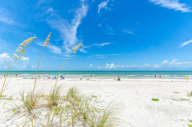 19519 GULF BOULEVARD 202, Indian Shores, FL 33785