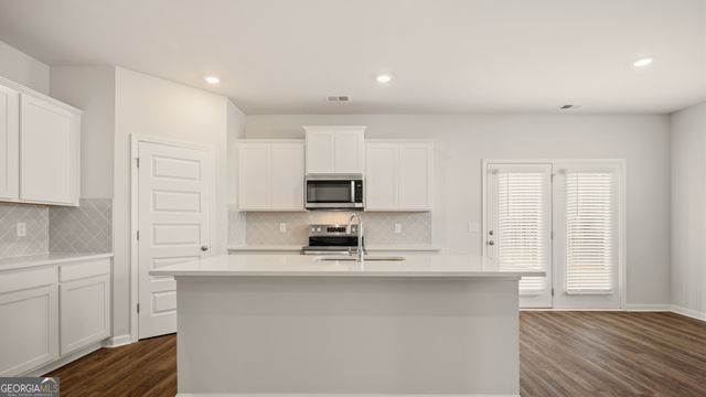 11994 Aukerman Way 85, Hampton, GA 30228