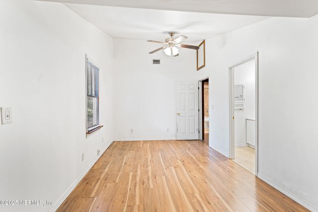 610 DIVISION Street, Fernandina Beach, FL 32034