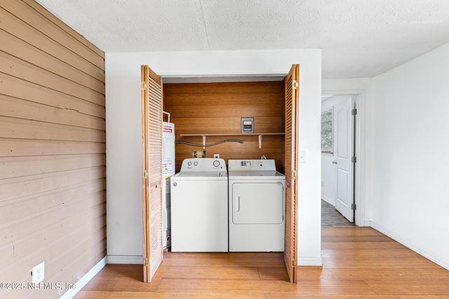 610 DIVISION Street, Fernandina Beach, FL 32034
