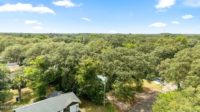 610 DIVISION Street, Fernandina Beach, FL 32034
