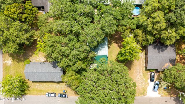 610 DIVISION Street, Fernandina Beach, FL 32034