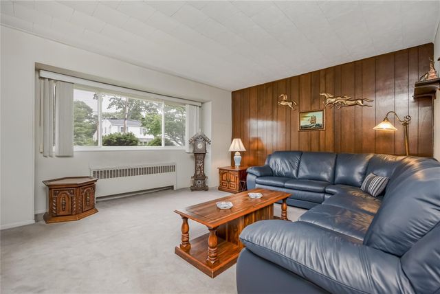 20 Brendan Avenue, Massapequa Park, NY 11762