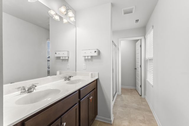 130 Willow Bend Dr, Mount Juliet, TN 37122