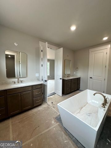 120 Wright Trace 19, Fayetteville, GA 30215