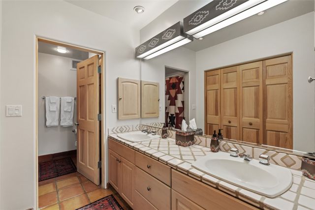 3101 Old Pecos Trail 101, Santa Fe, NM 87505