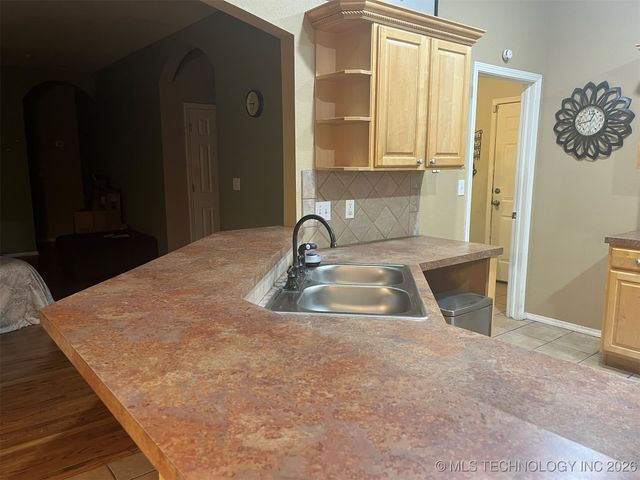 4809 S 195th Avenue E, Broken Arrow, OK 74014