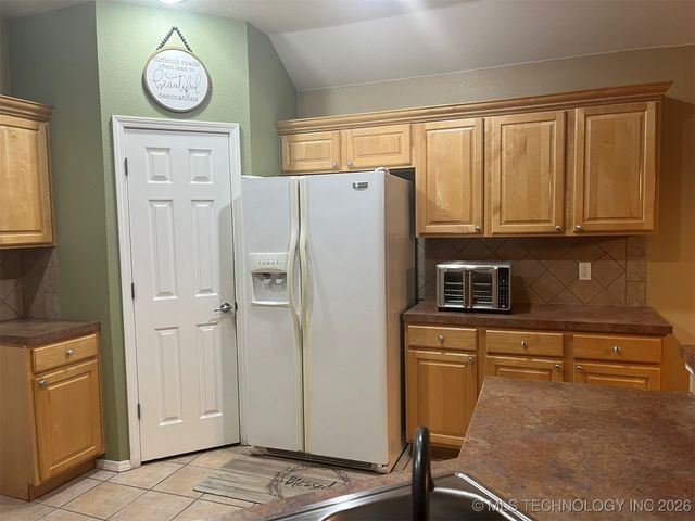 4809 S 195th Avenue E, Broken Arrow, OK 74014