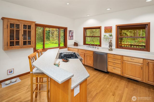 23603 Old Mill Road SW, Vashon, WA 98070