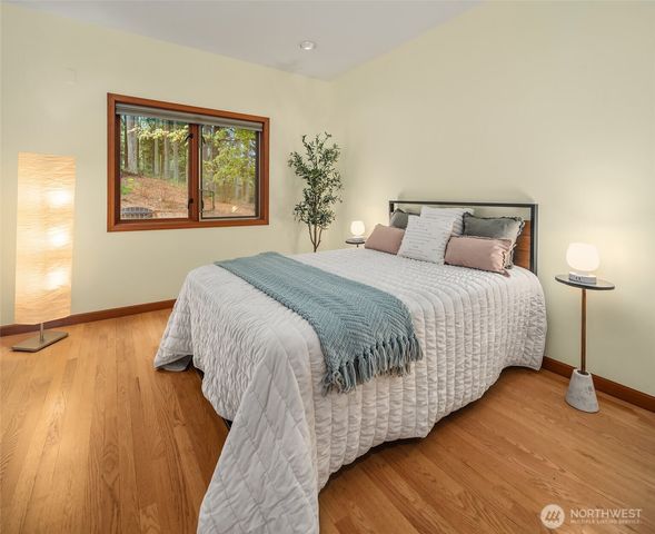 23603 Old Mill Road SW, Vashon, WA 98070