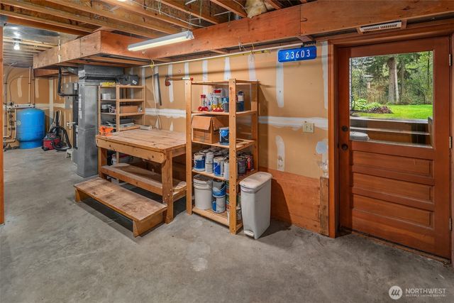 23603 Old Mill Road SW, Vashon, WA 98070