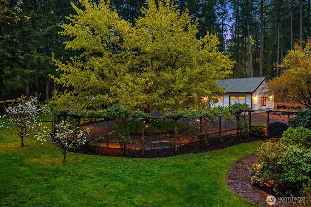 23603 Old Mill Road SW, Vashon, WA 98070