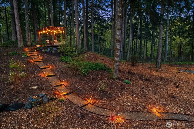 23603 Old Mill Road SW, Vashon, WA 98070