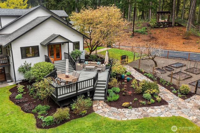 23603 Old Mill Road SW, Vashon, WA 98070