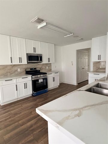 2315 Falcon Knoll Street, Katy, TX 77494