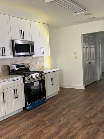 2315 Falcon Knoll Street, Katy, TX 77494