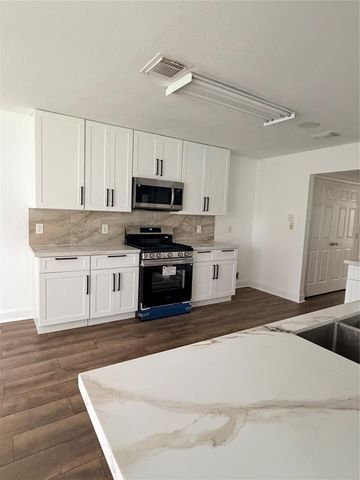 2315 Falcon Knoll Street, Katy, TX 77494