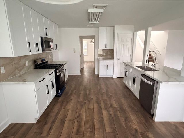 2315 Falcon Knoll Street, Katy, TX 77494