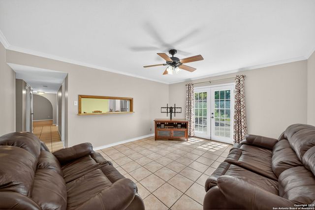 8614 Timber Point St, San Antonio, TX 78250