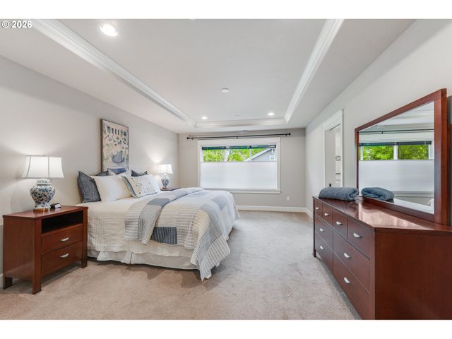 1648 Ne STILE Dr, Hillsboro, OR 97124