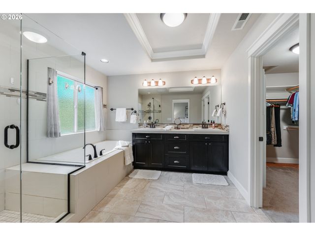 1648 Ne STILE Dr, Hillsboro, OR 97124