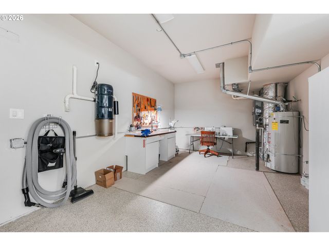 1648 Ne STILE Dr, Hillsboro, OR 97124