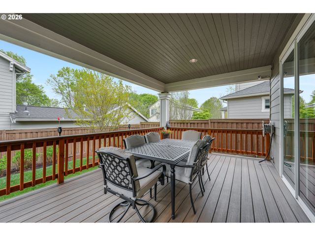 1648 Ne STILE Dr, Hillsboro, OR 97124