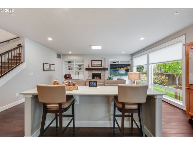 1648 Ne STILE Dr, Hillsboro, OR 97124