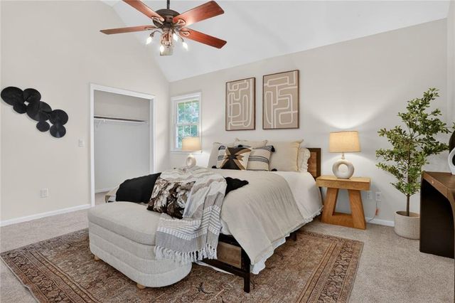 5751 Richards Circle, Shawnee, KS 66216