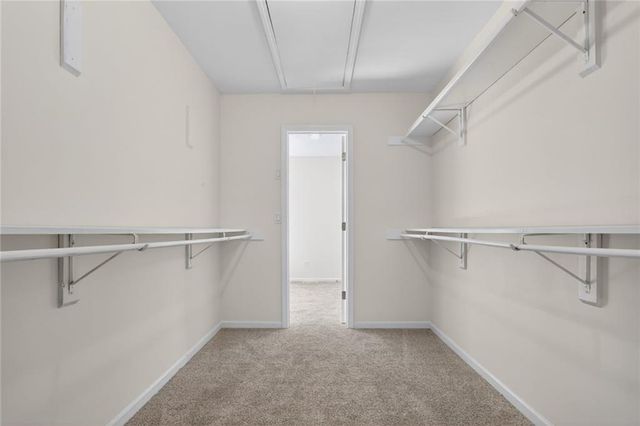 5751 Richards Circle, Shawnee, KS 66216