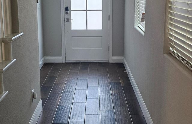 6211 E Sasha Drive, Fresno, CA 93727