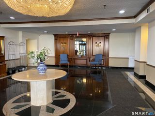 143 Hoyt Street APT 4K, Stamford, CT 06905