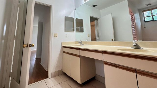 19209 Sabal Lake Drive 19209, Boca Raton, FL 33434